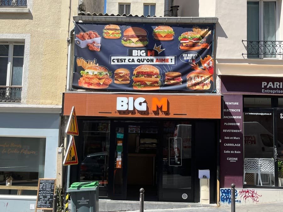 pose enseigne lumineuse magasin facade commerciale installation professionnelle boutique store led neon paris meilleur 14